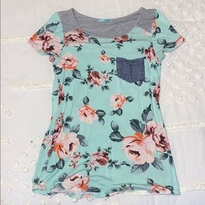 Flower Pocket Tee